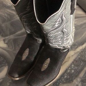 Outlaw Stingray Cowboy Boots 10 b